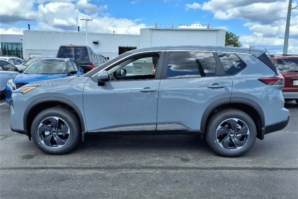 2026 Nissan Rogue SV photo 1