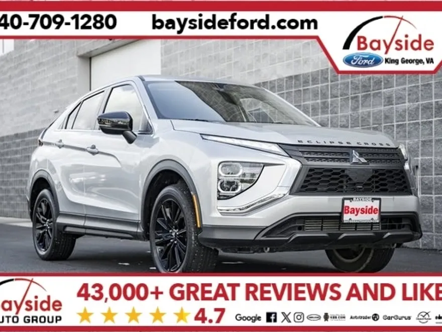 2023 Mitsubishi Eclipse Cross LE photo 1