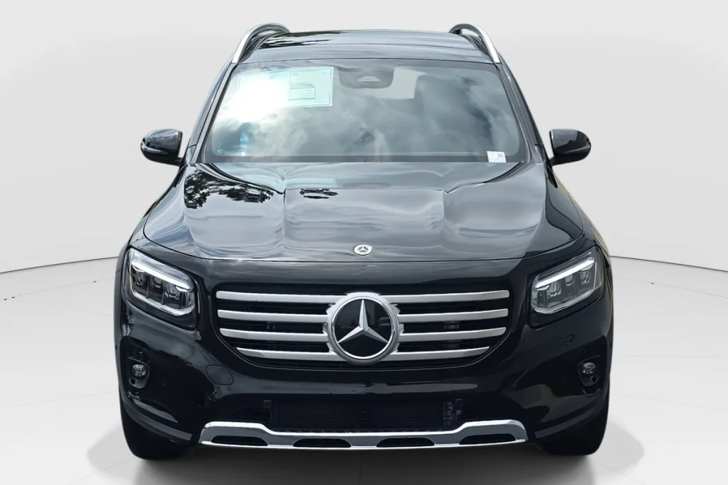 2026 Mercedes Benz GLB 250 photo 1