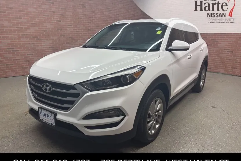 2017 Hyundai Tucson SE photo 1