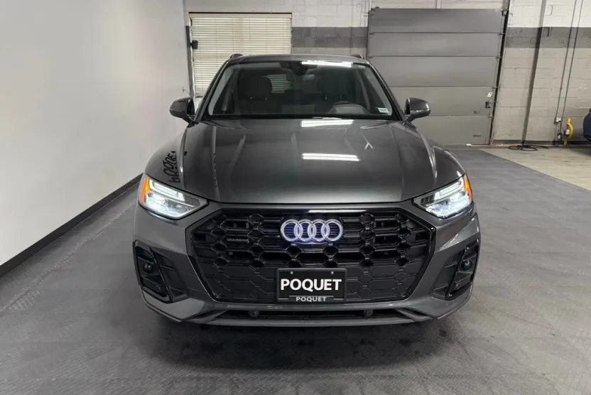 2023 Audi Q5 55 Premium Plus photo 1