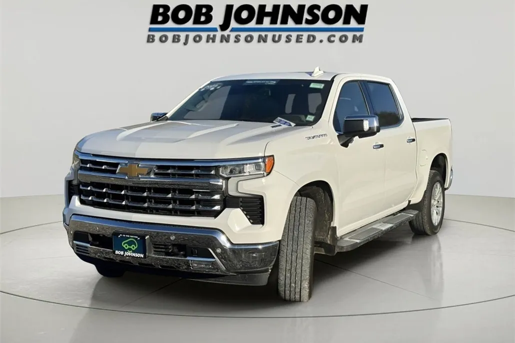 2023 Chevrolet Silverado 1500 LTZ photo 1