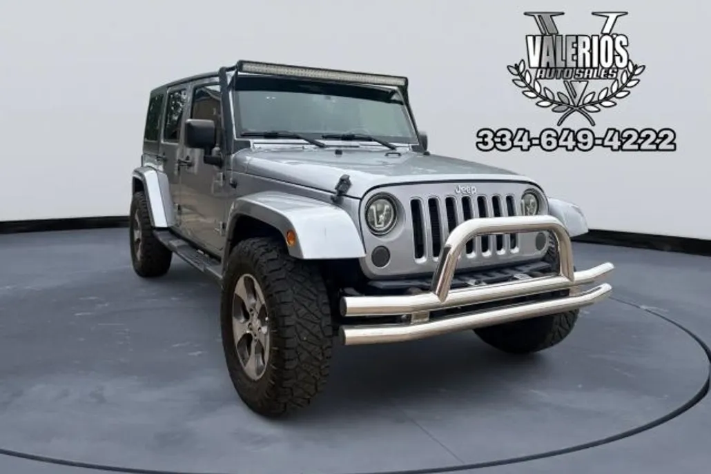 2018 Jeep Wrangler Unlimited Sahara Sport photo 1