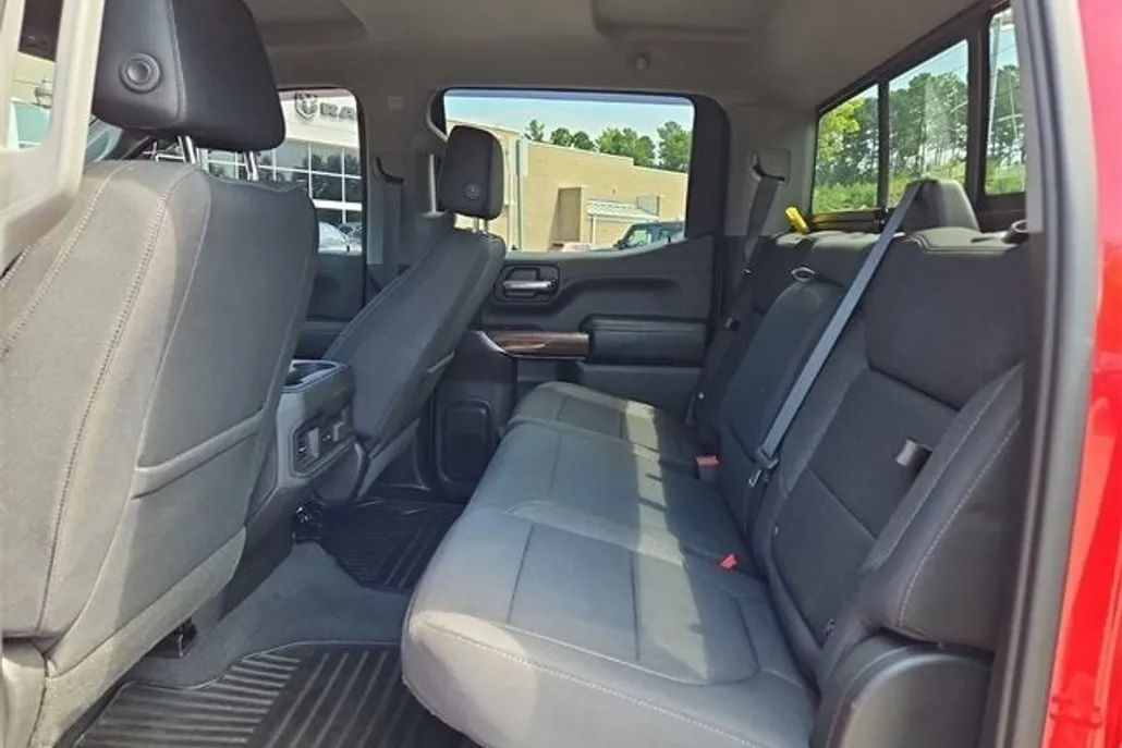 2019 Chevrolet Silverado 1500 RST photo 1