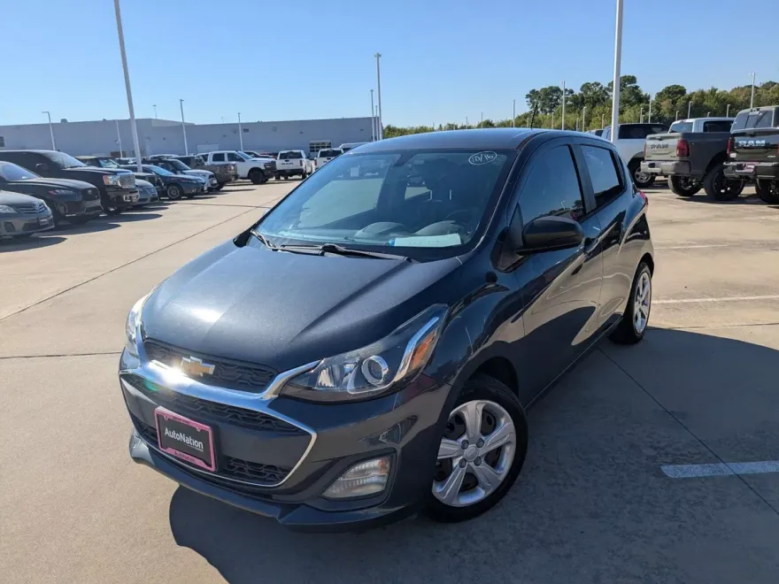 2020 Chevrolet Spark LS photo 1