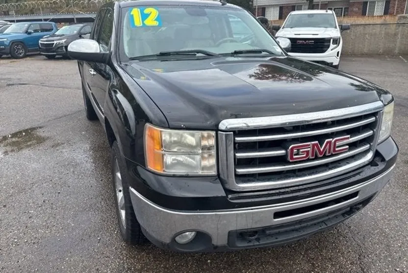 2012 Gmc Sierra 1500 SLE photo 1