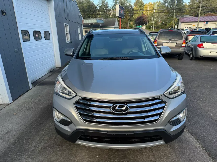 2016 Hyundai Santa Fe Limited Ultimate photo 1
