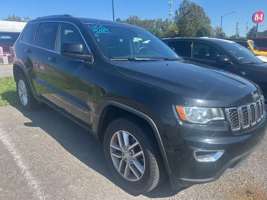 2018 Jeep Grand Cherokee Laredo E photo 1