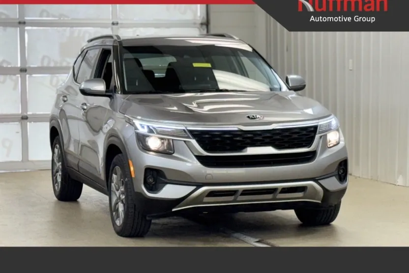 2021 Kia Seltos S photo 1