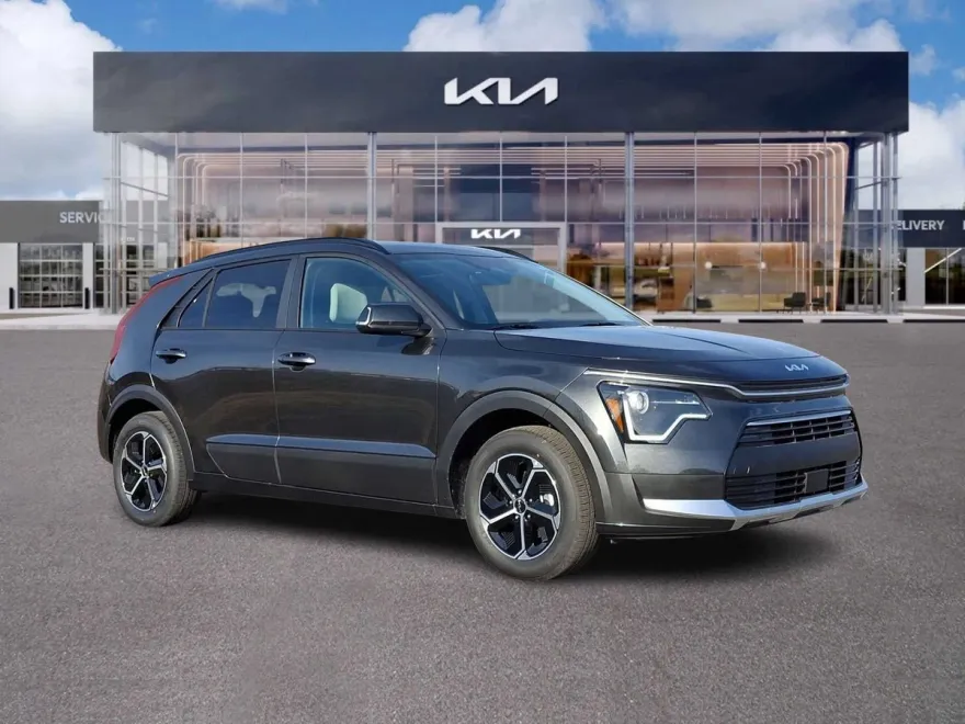 2025 Kia Niro EX photo 1