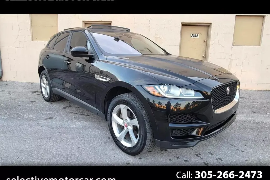 2018 Jaguar F-PACE Premium photo 1
