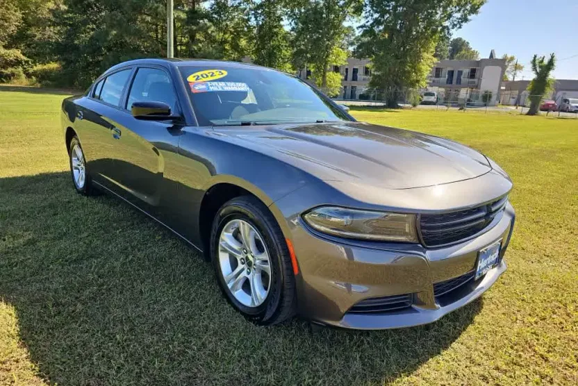 2023 Dodge Charger SXT photo 1