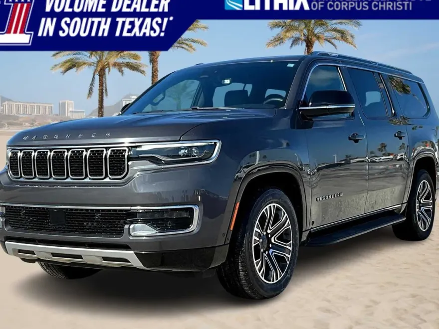 2023 Jeep Wagoneer L Series II photo 1