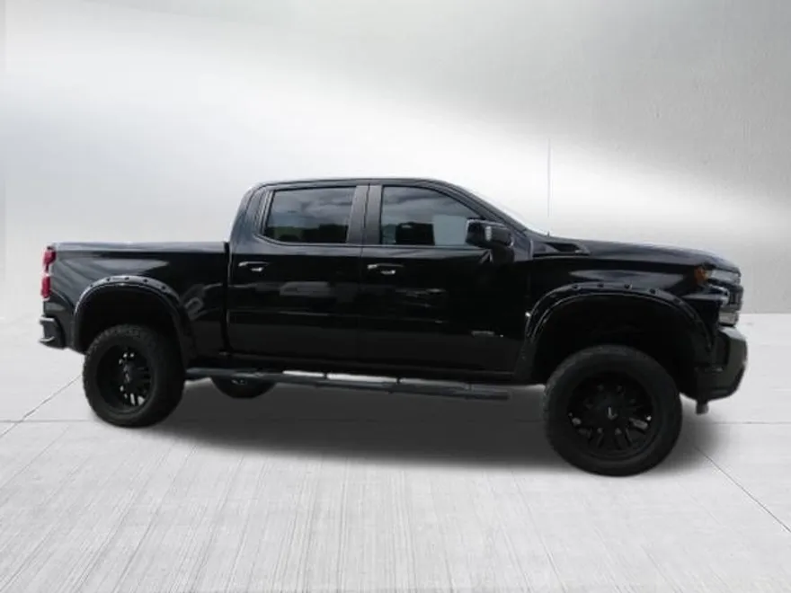 2022 Chevrolet Silverado 1500 RST photo 1