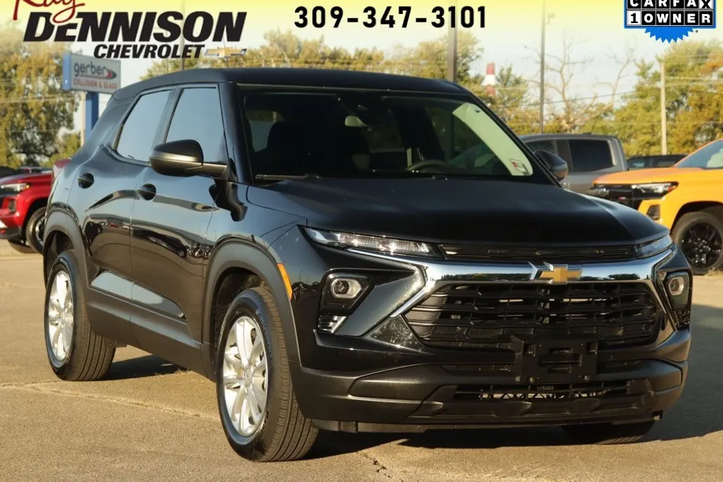 2024 Chevrolet Trailblazer LS photo 1