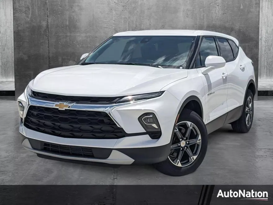 2025 Chevrolet Blazer 2LT photo 1