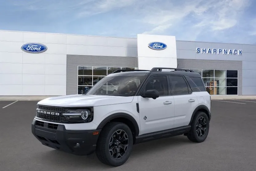 2025 Ford Bronco Sport Outer Banks photo 1