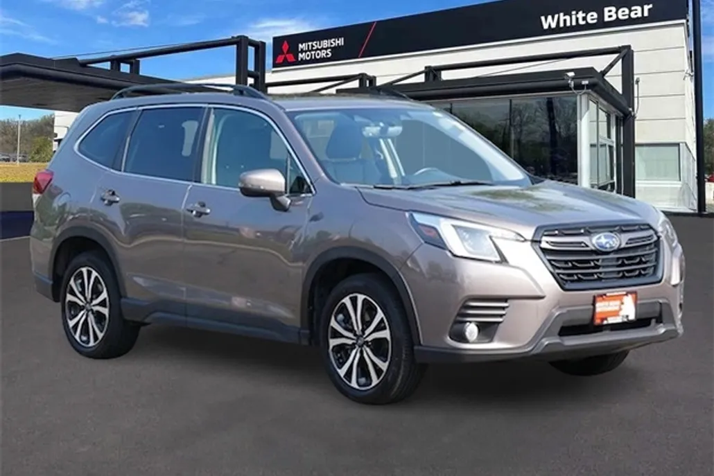 2023 Subaru Forester Limited photo 1