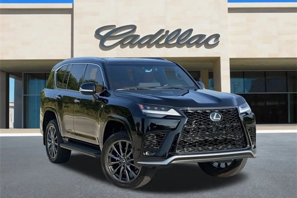 2023 Lexus LX 600 F SPORT photo 1