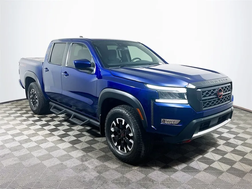 2023 Nissan Frontier PRO-4X photo 1