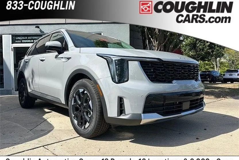 2026 Kia Sorento S photo 1