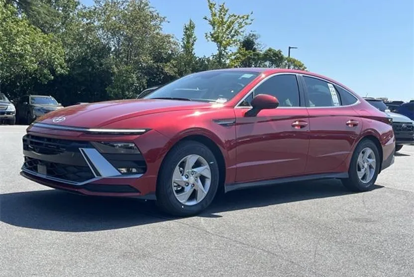 2026 Hyundai Sonata SE photo 1