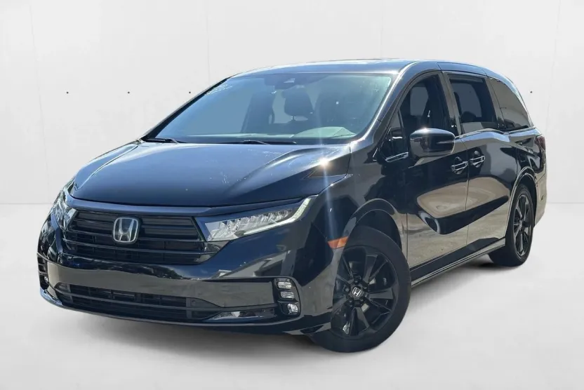 2023 Honda Odyssey Sport photo 1