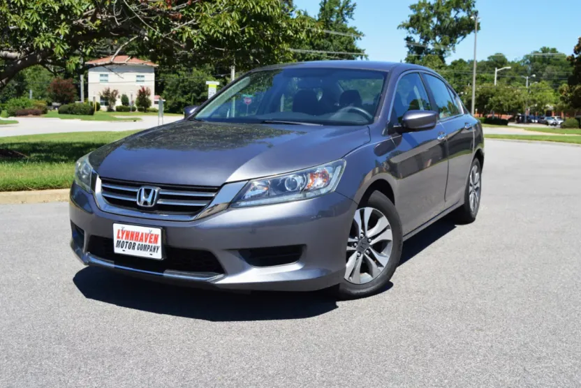 2013 Honda Accord LX photo 1