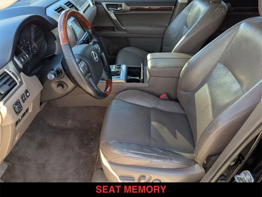 2010 Lexus GX 460 photo 1