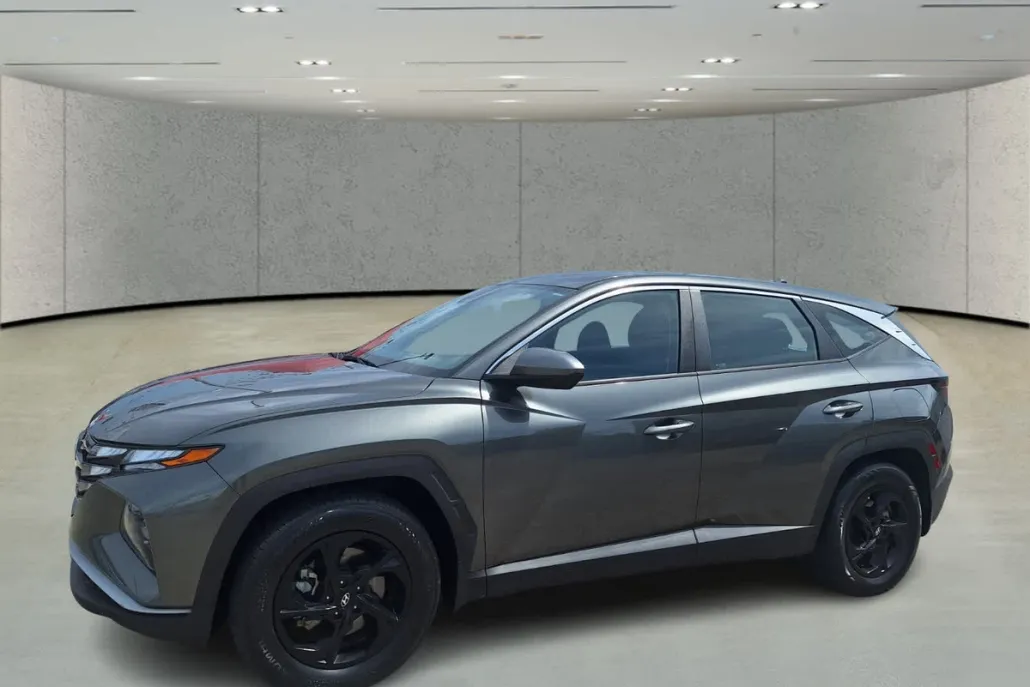 2023 Hyundai Tucson SE photo 1