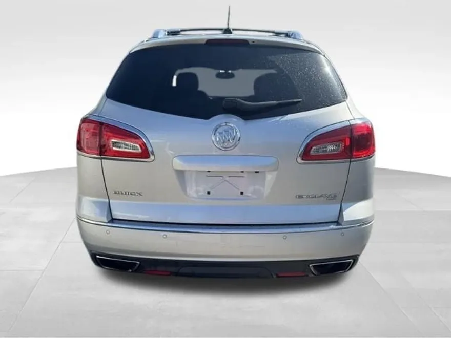 2017 Buick Enclave Leather photo 1