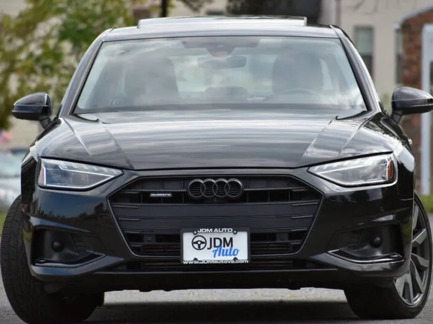 2022 Audi A4 Quattro Premium Plus 40 TFSI photo 1