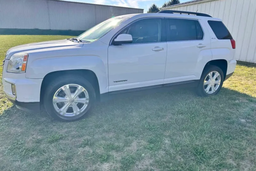 2017 Gmc Terrain SLE photo 1