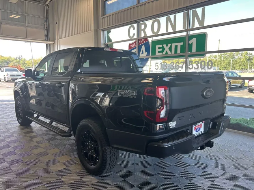 2025 Ford Ranger XLT photo 1