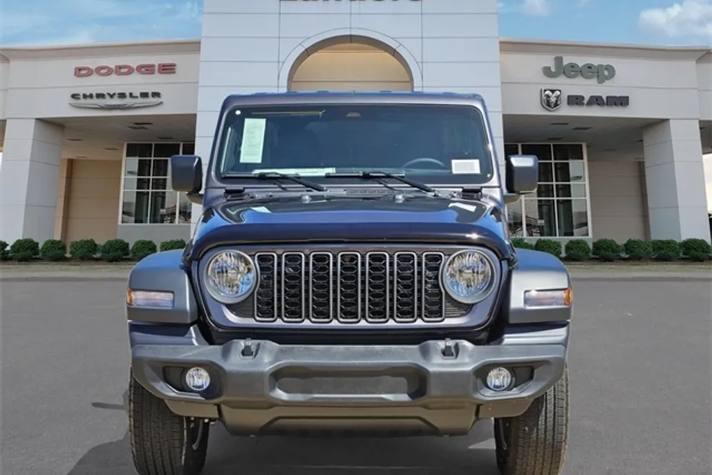 2025 Jeep Wrangler photo 1