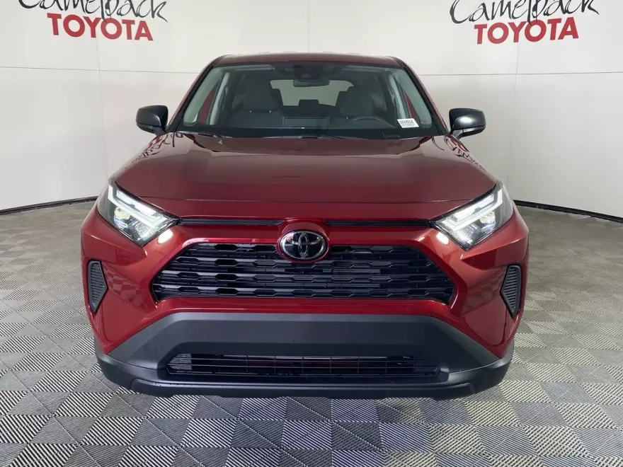 2025 Toyota RAV4 LE photo 1