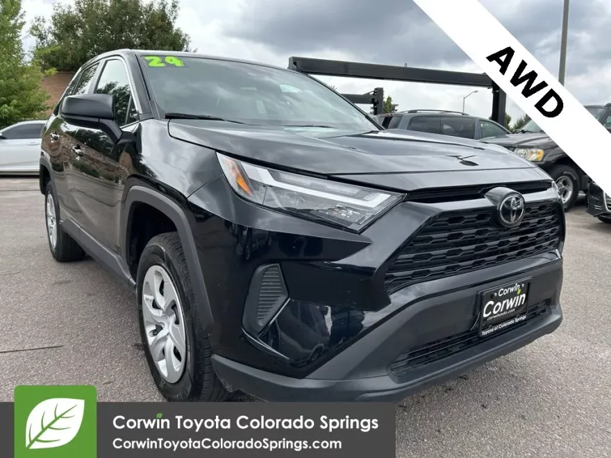 2024 Toyota RAV4 LE photo 1