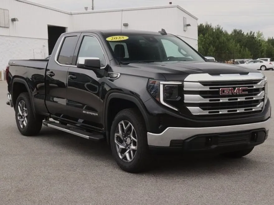 2025 Gmc Sierra 1500 SLE photo 1