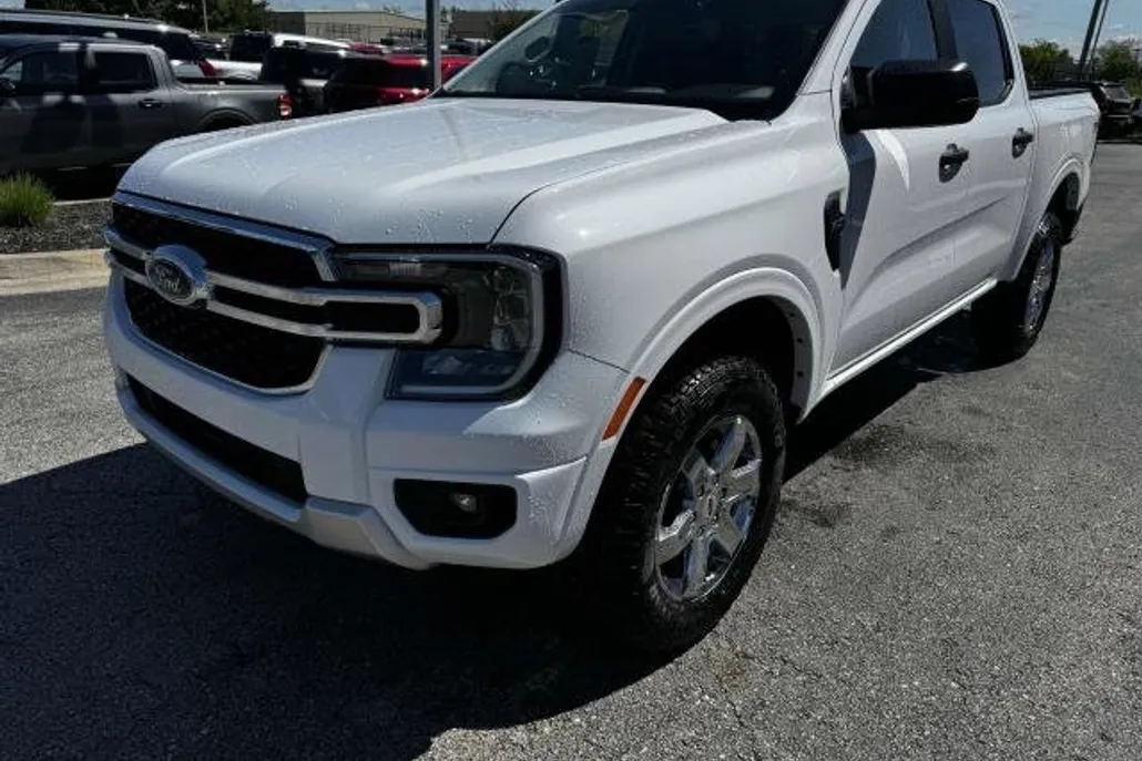 2025 Ford Ranger XLT photo 1