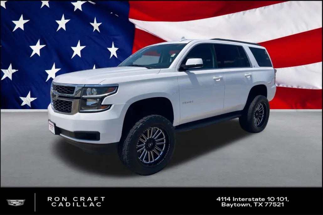 2019 Chevrolet Tahoe LT photo 1