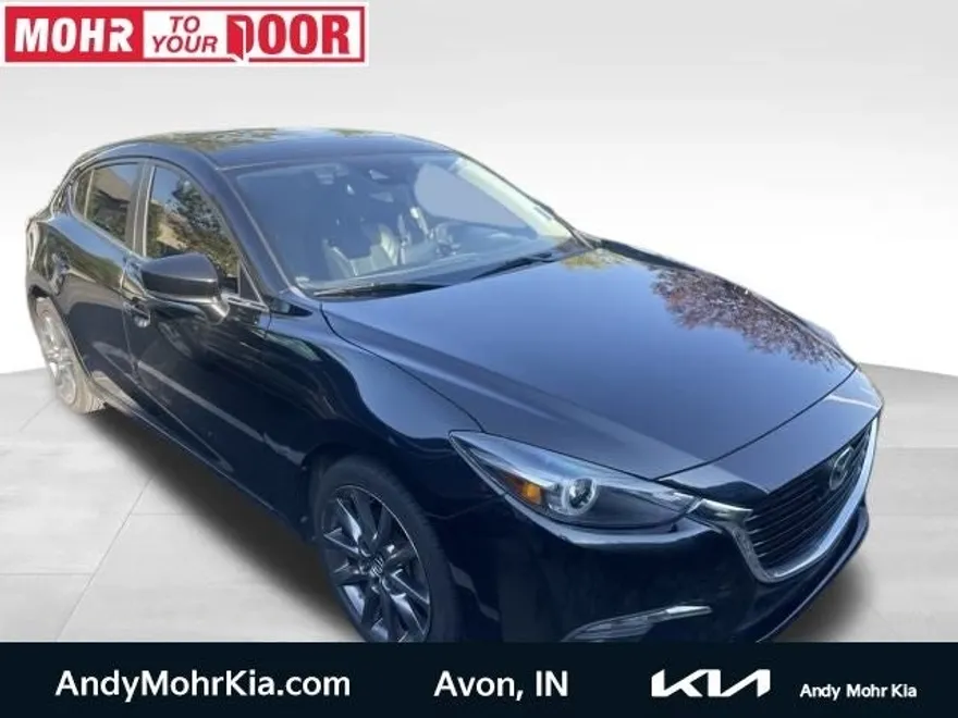 2018 Mazda Mazda3 Grand Touring photo 1