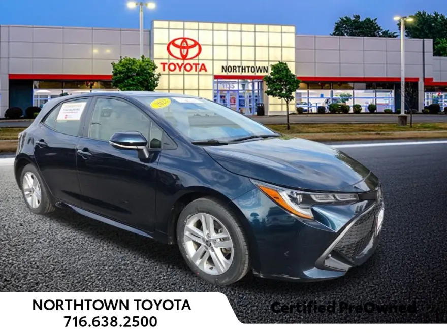 2022 Toyota Corolla SE photo 1