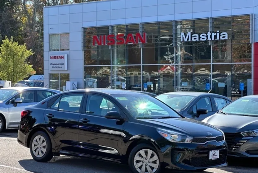 2020 Kia Rio LX photo 1