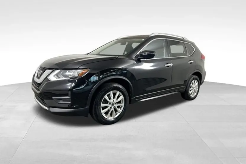 2020 Nissan Rogue SV AWD photo 1