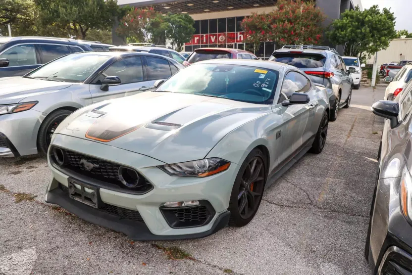 2023 Ford Mustang Mach 1 photo 1