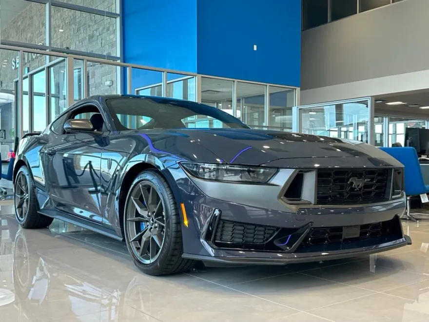 2025 Ford Mustang Dark Horse Premium photo 1