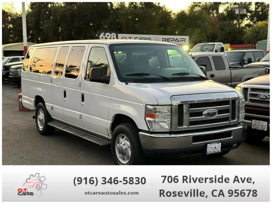 2012 Ford E-350 photo 1