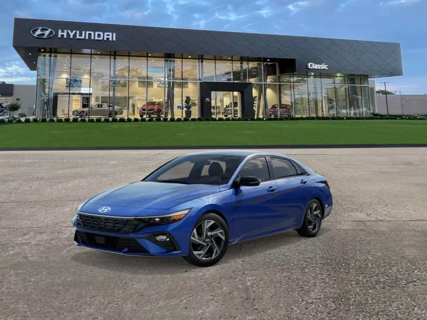 2025 Hyundai Elantra SEL Sport photo 1