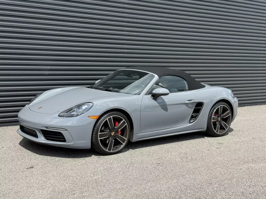 2024 Porsche Boxster S photo 1