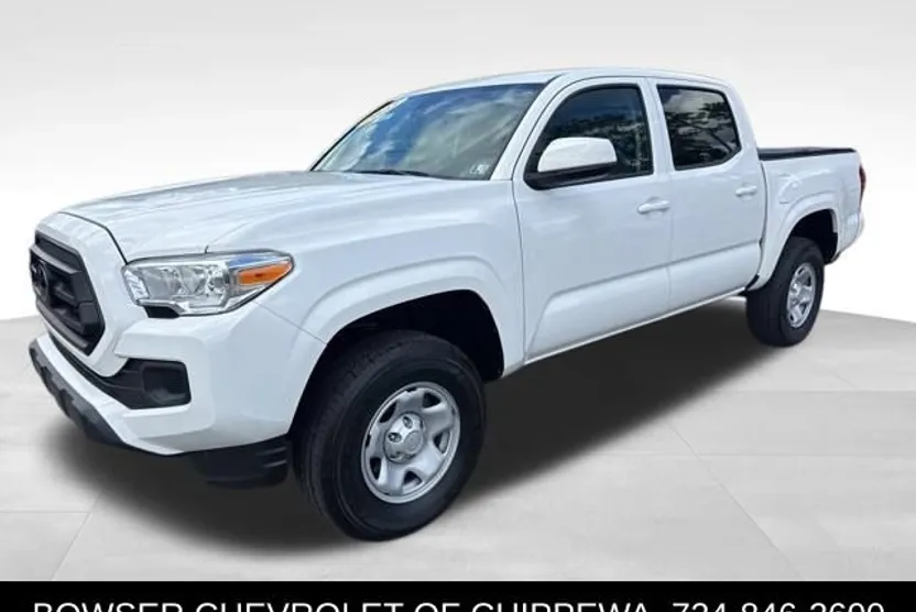2023 Toyota Tacoma SR V6 photo 1